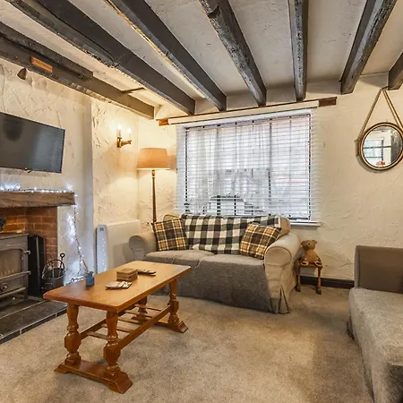 Entire 2 Bedroom In Сasa de vacaciones