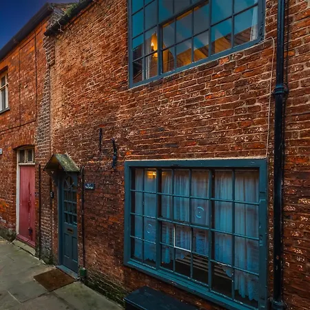 Entire 2 Bedroom In Semesterbostad