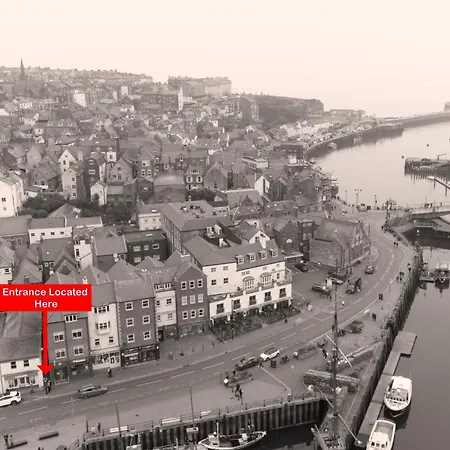 Entire 2 Bedroom In *